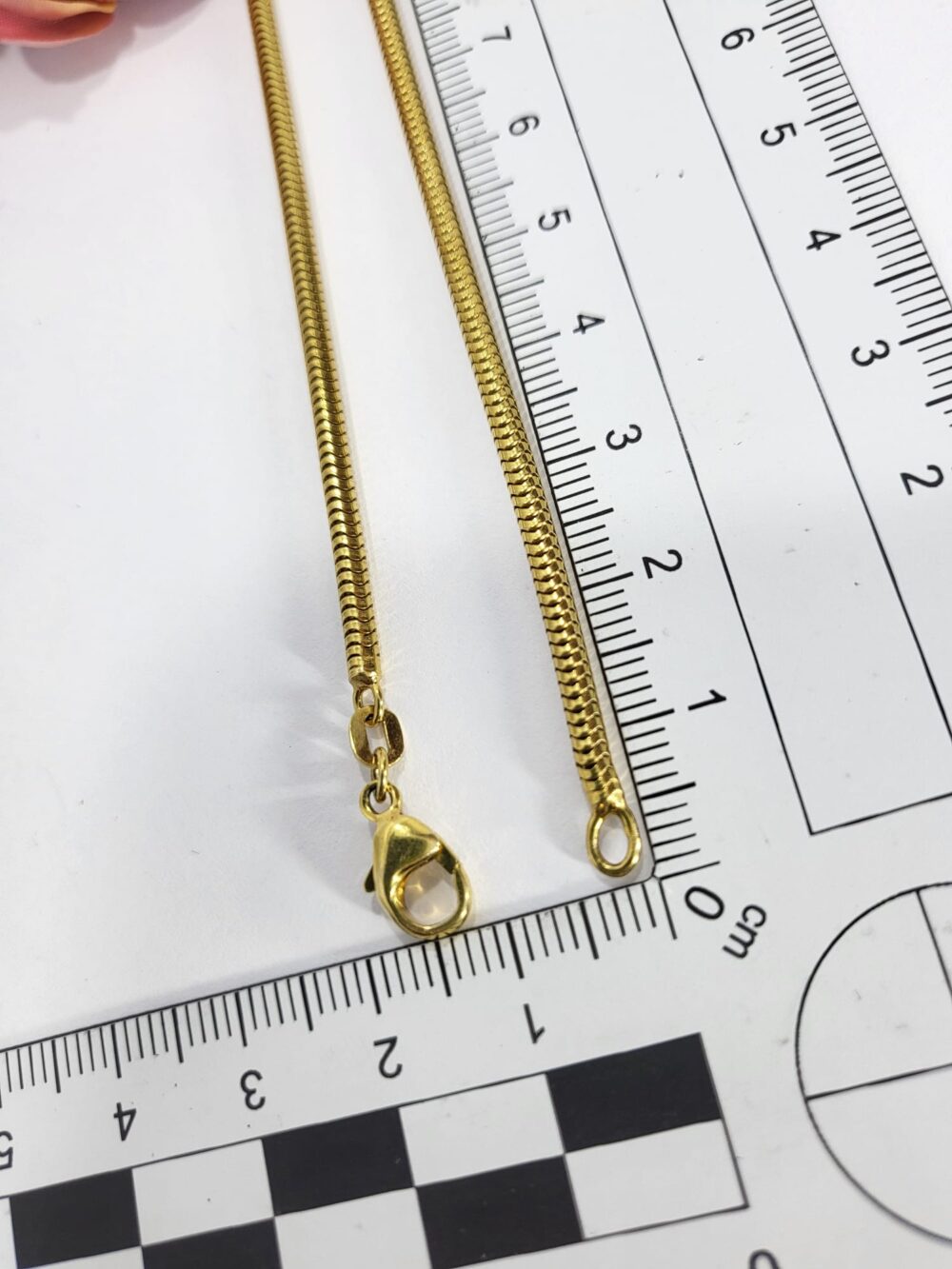 goldene Schlangenkette 2,4 mm stark – Bild 3